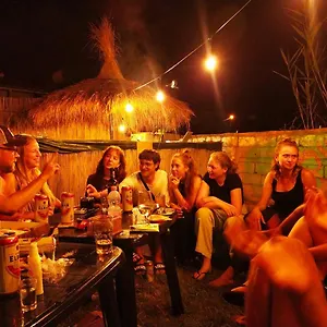  Ostello Pinegroove